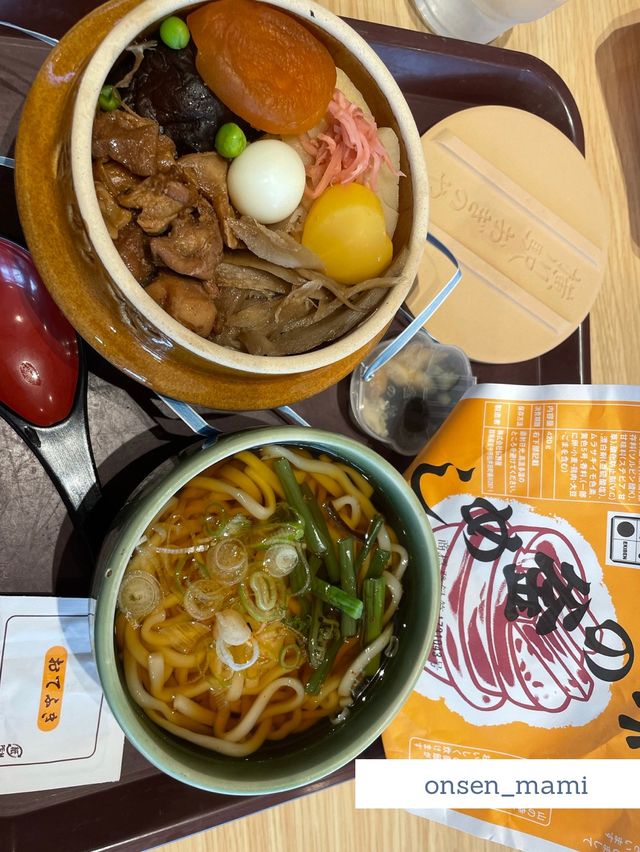 【群馬 横川SA上り】レトロな電車🚃とおぎのやの釜めし🥢
