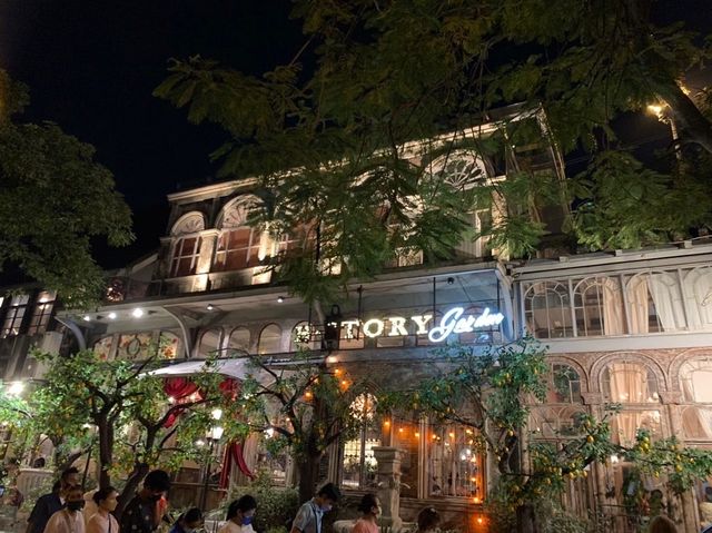 B-story คาเฟ่ ที่กำลังมาแรงในตอนนี้
