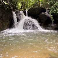 เดินป่าน้ำตกแบบ One day trip ใกล้กรุงเทพฯ