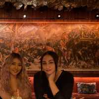 ชวนมาถ่ายรูปบาร์ดีไซร์เก๋ๆ 🍸