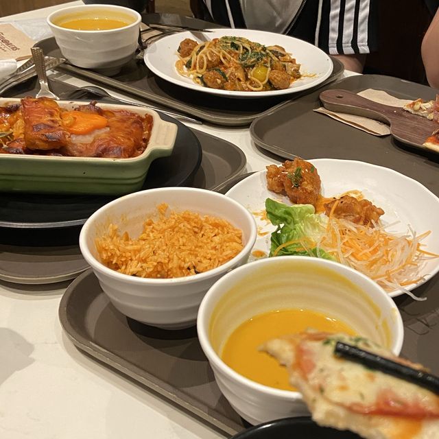 迪士尼探索家渡假酒店⛱️🏖