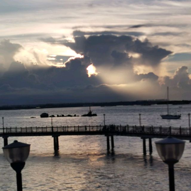 chill, leisure walk @changi point Boardwalk 