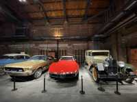 大阪市港区。世界中から集めた希少なヴィンテージ車と巡り会える『GLION MUSEUM（ジーライオンミュージアム）』