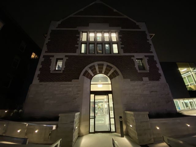 Toronto Public Library Wychwood-Bathurst