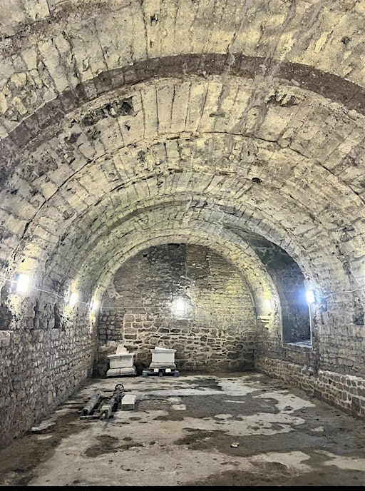 Southampton Weekday City Walking Tours | The Bargate