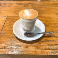 LATTE GRAPHIC