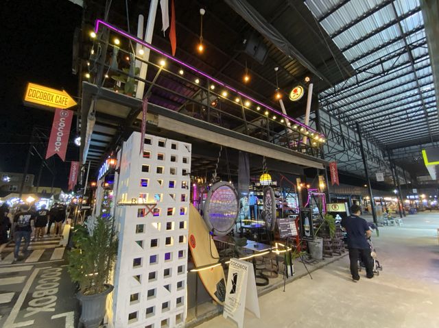 Owl Market ตลาดนกฮูก at Nonthaburi 