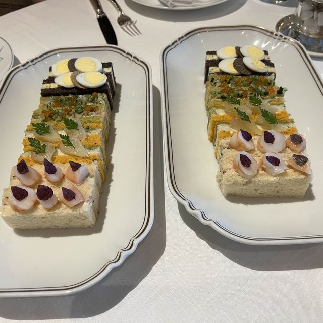 大熱下午茶 - The butterfly room 大熱下午茶 - The butterfly room