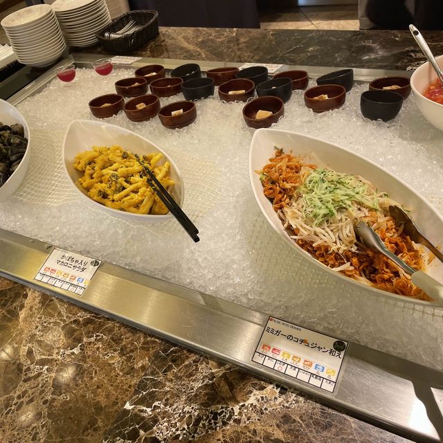 パシフィックホテル内の竜潭でランチ