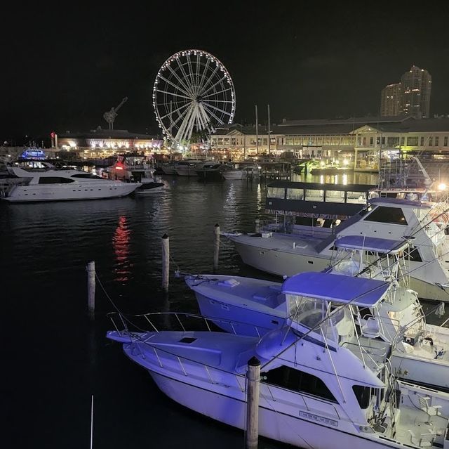 Bayside Entertainment Center 