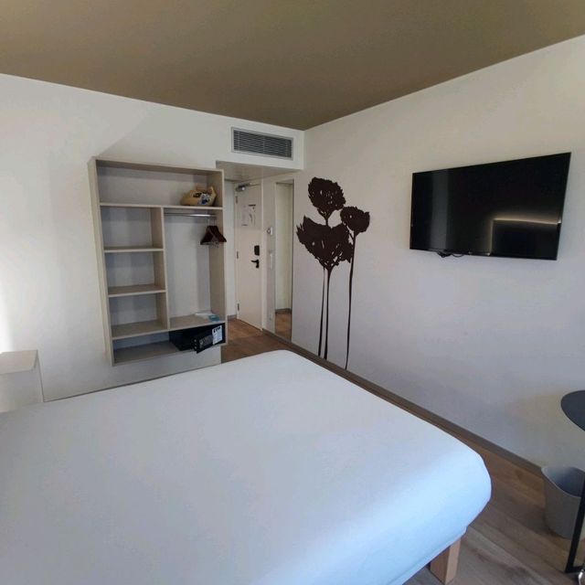 Nice Hotel in the town