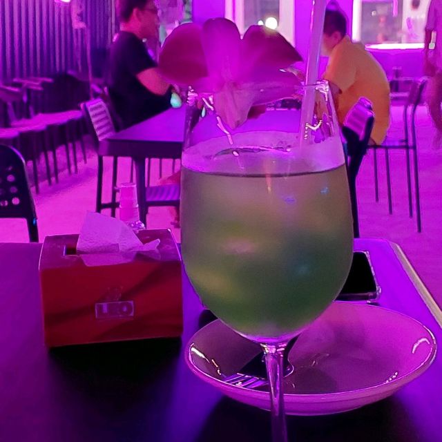 altTitle