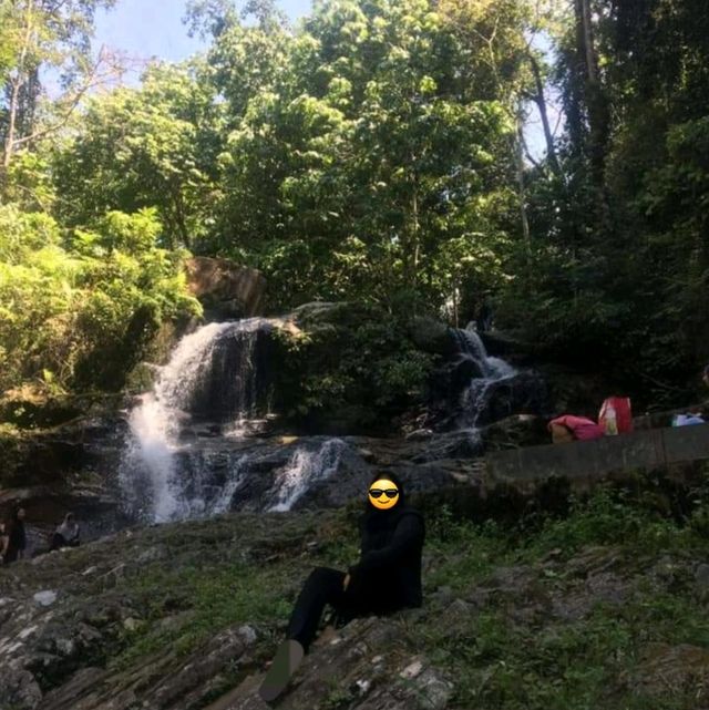 CHILLING AT JERAM TENGKEK 