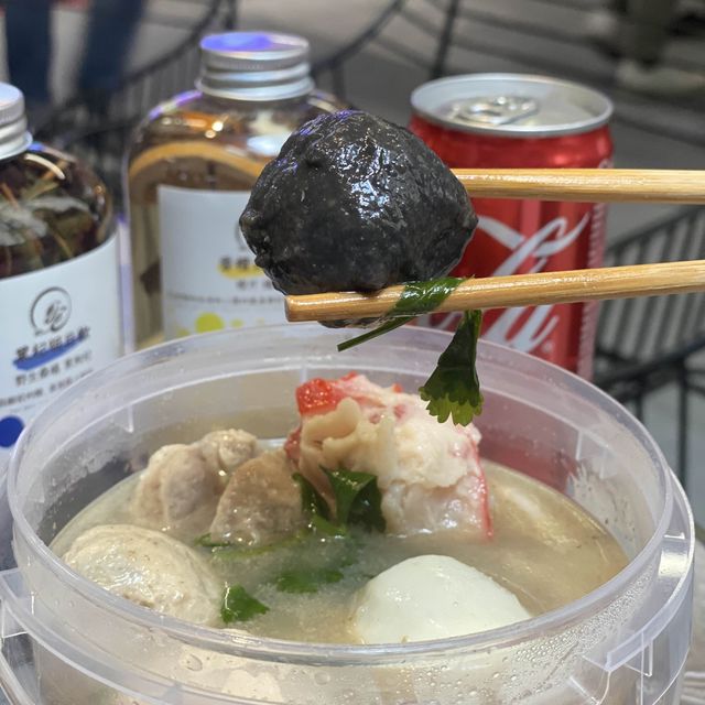 上環飯堂之足料車仔麵🍜+健康特飲🥤