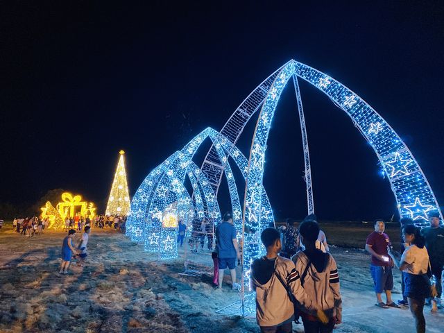 CAMARINES SUR LIGHTS UP at CHRISTMAS 