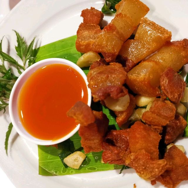 Ko Dam kitchen 