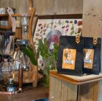 โรงคั่วกาแฟ23 Roasters Krabi Cafe 