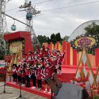 《🎅🏻海洋公園～HO HO HO 🔔 好「芬」• 好玩 · 好聖誕🎄》