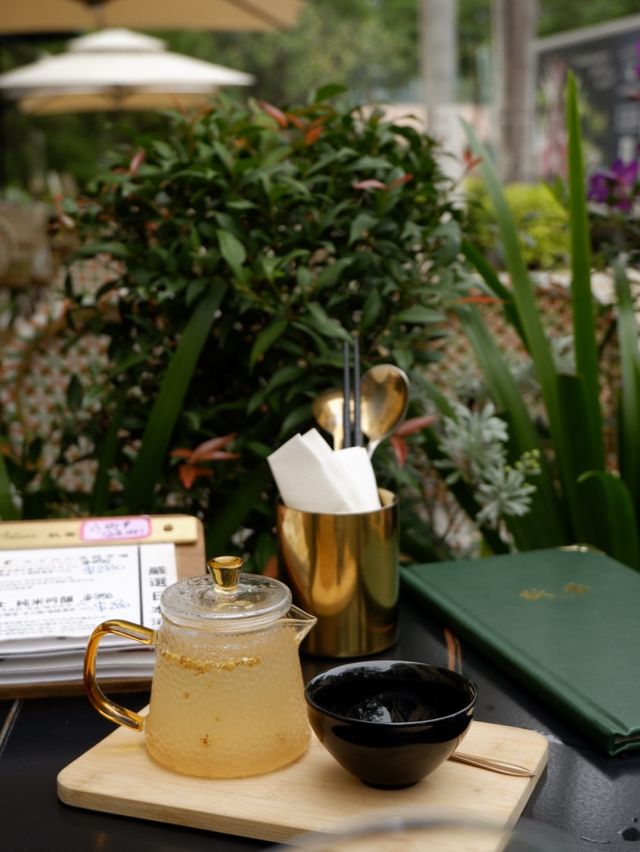 南洋度假Cafe之暖笠笠煲仔飯