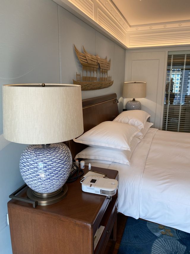 พักโรงแรมหรูริมเจ้าพระยาที่ Mandarin Oriental 