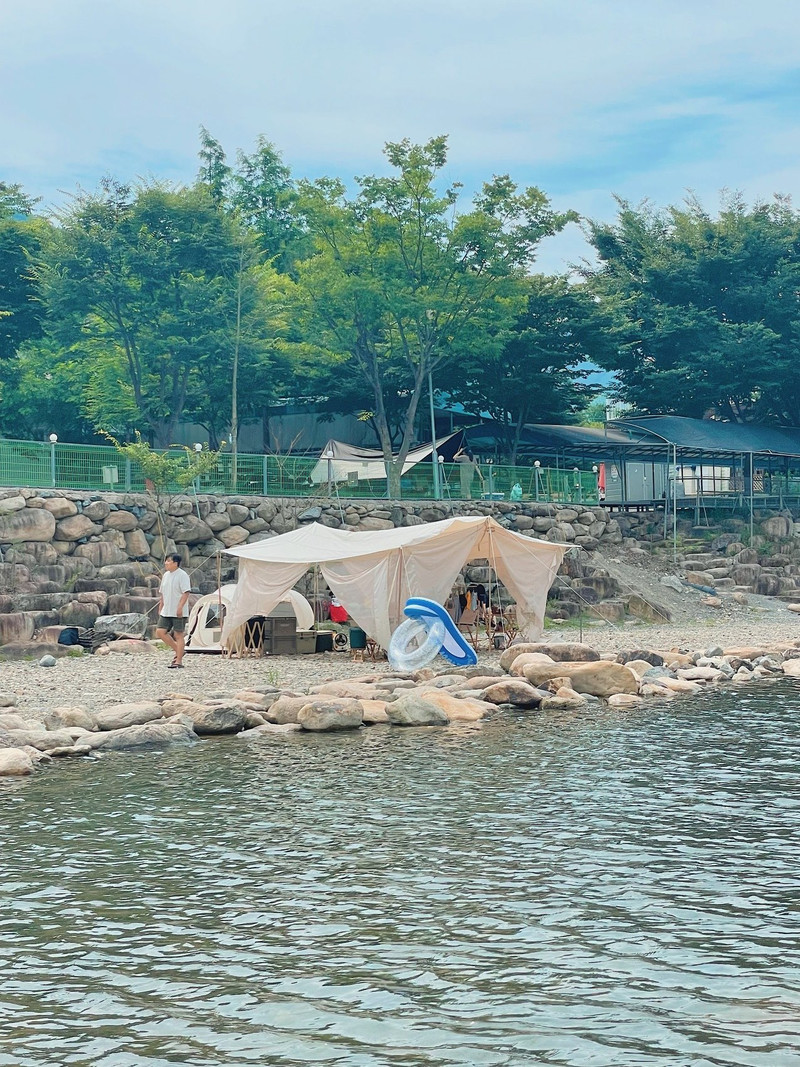 많이 안알려진 최고의 계곡 캠핑장 많이 안알려진 최고의 계곡 캠핑장