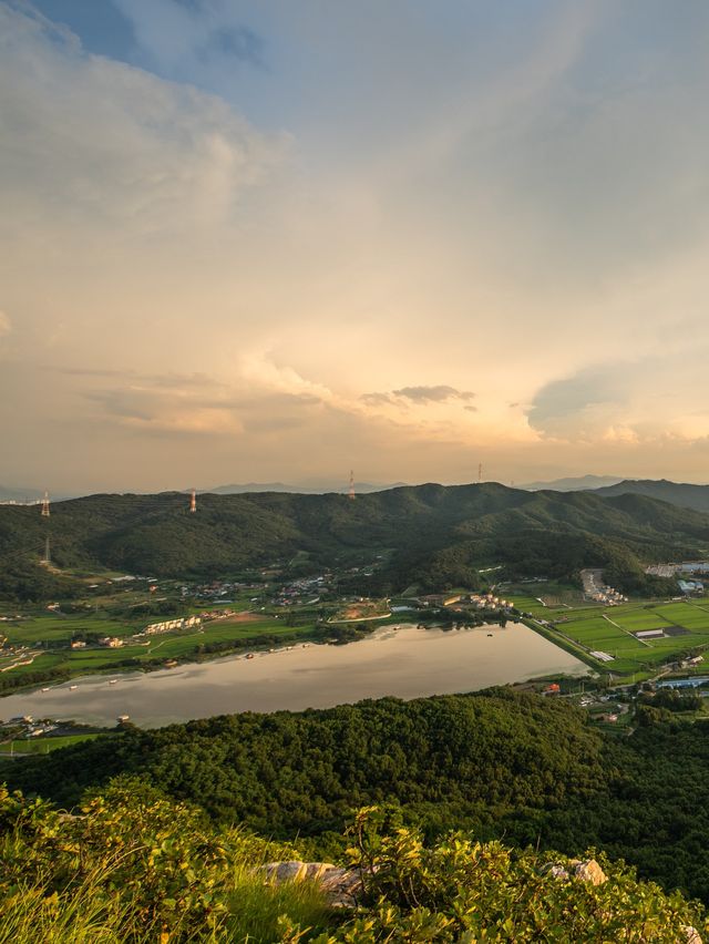 40분이면 오르면 만나는 아산 일몰 명소 