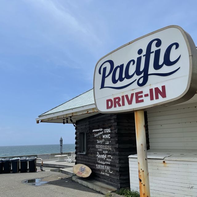 Pacific DRIVE-IN🌴🌊