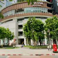 Samyan Mitrtown