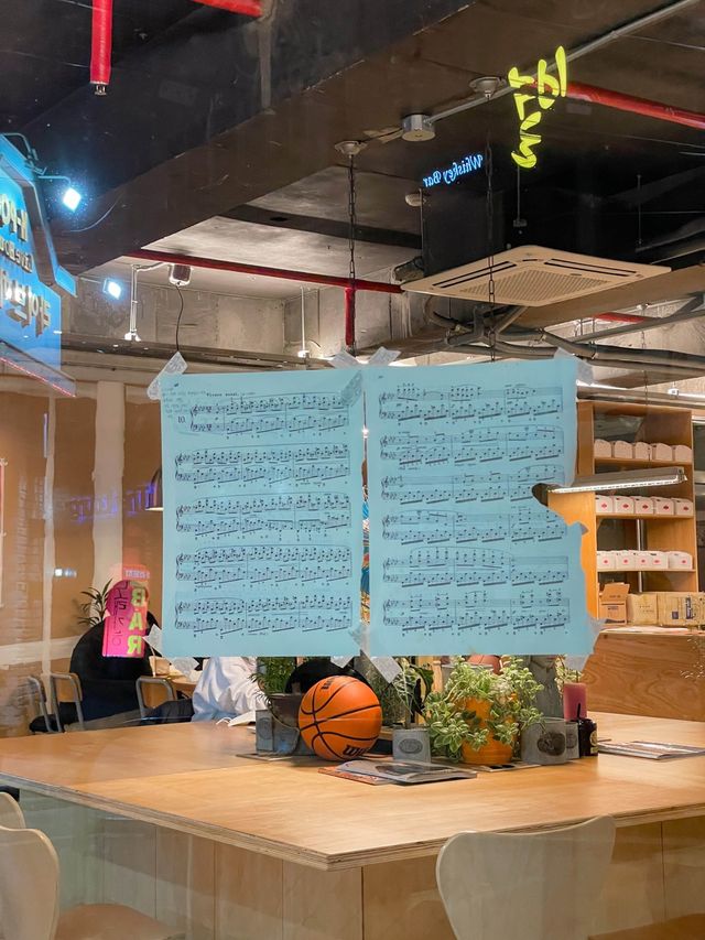 부산 남포동 와플이 맛있는 신상카페 : 중구난방
