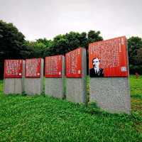 Statues & figures of Zhongshan park