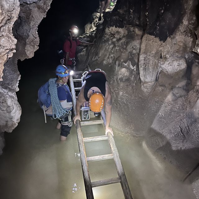 🧗‍♀️Caving for the extreme sport enthusiasts