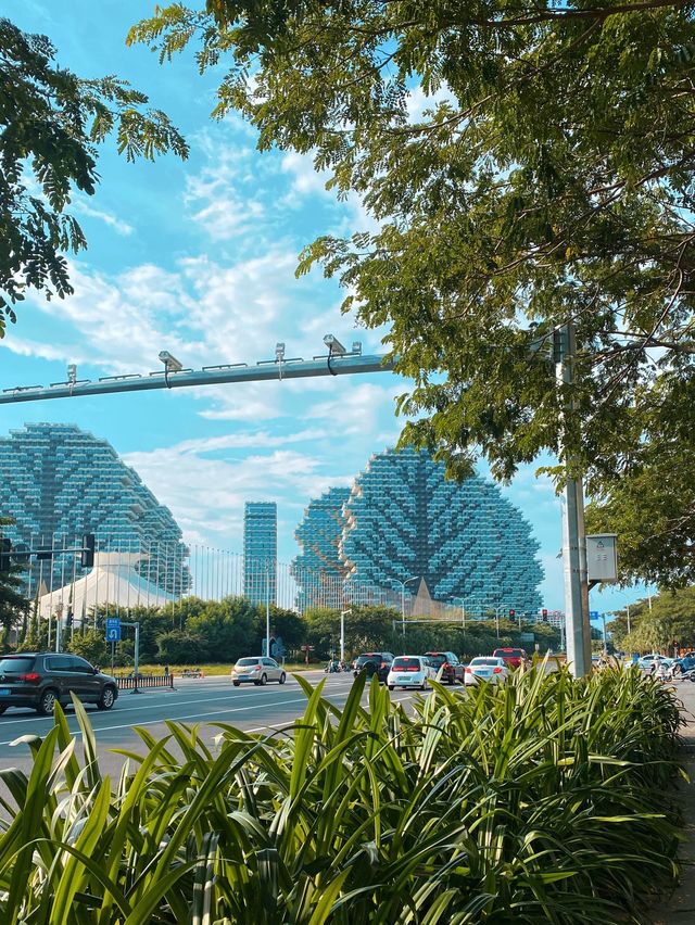 SANYA BAY BEACH AFTER LOCKDOWN 