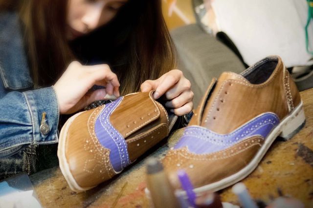 Artisan m Leather Workshop - 手造皮鞋工作坊 | 香港