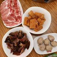 【新北】麻辣鍋推薦|麻辣鴨血|詹記麻辣火鍋-新莊總店