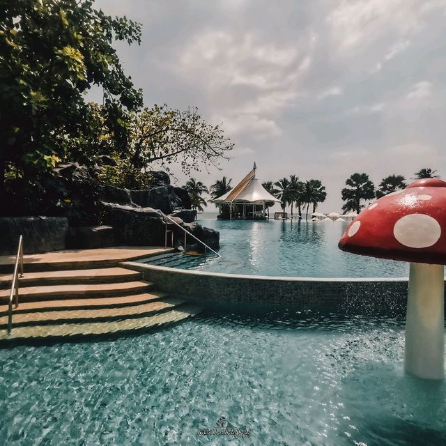 ที่พักติดทะเลพัทยา​ | Movenpick​ Siam hotel 