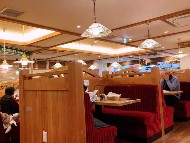 札幌 モーニング最高❗️コメダ珈琲 狸小路2丁目店 札幌 モーニング最高❗️コメダ珈琲 狸小路2丁目店