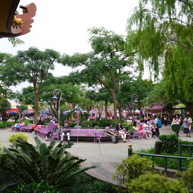 Hong Kong Disneyland 