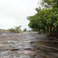 เที่ยวชมอุทยานแห่งชาติ ติดกับพรมแดนประเทศลาว