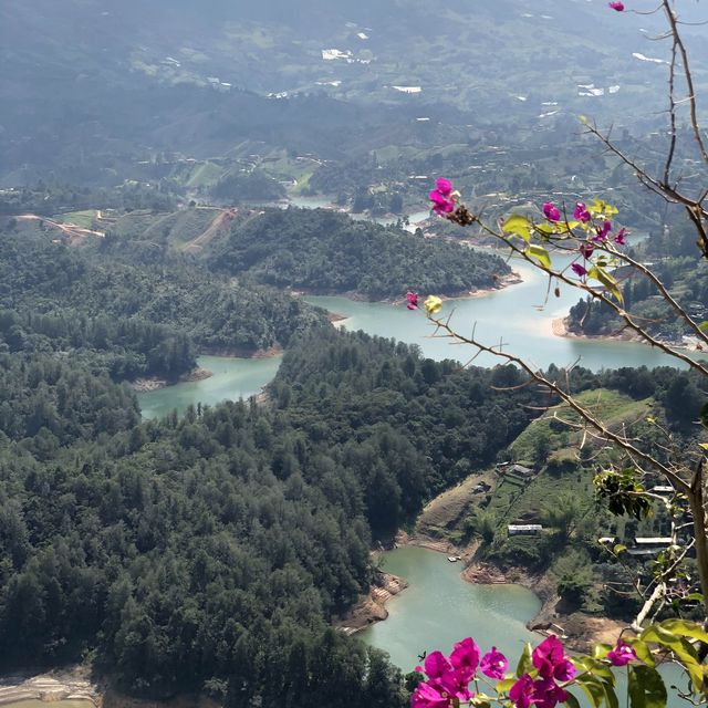 Guatape - the thousand islands in Colombia 🇨🇴 