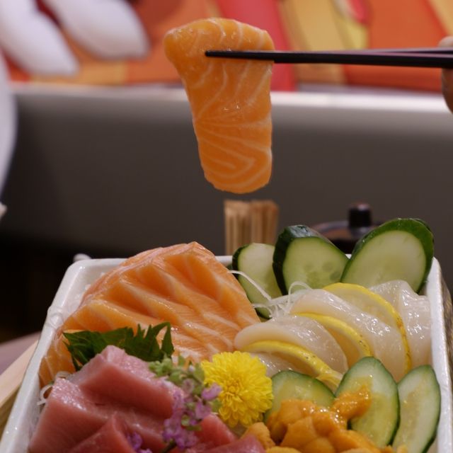樓上和式居酒屋之DIY壽司刺身及冰熊茶有創意 