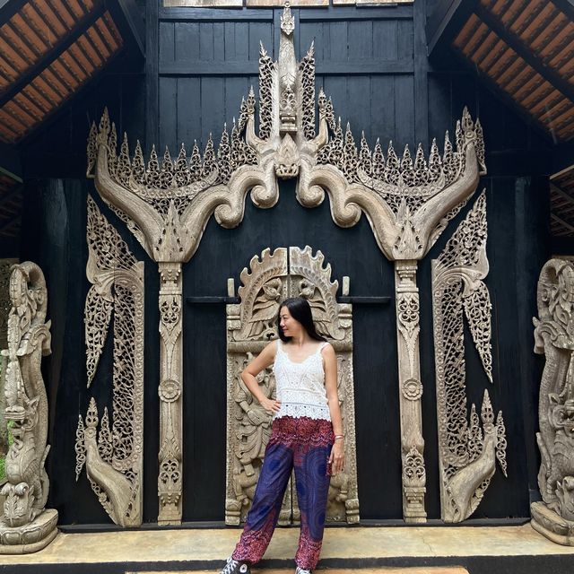 แอ่วเมืองเหนือ ชมศิลปะ @พิพิธภัณฑ์บ้านดำ