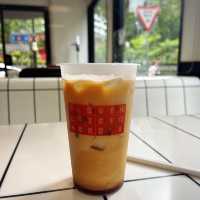 🐔 尖沙咀新潮黑白風米線店