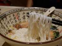 八色小籠包，各色顯功夫 
