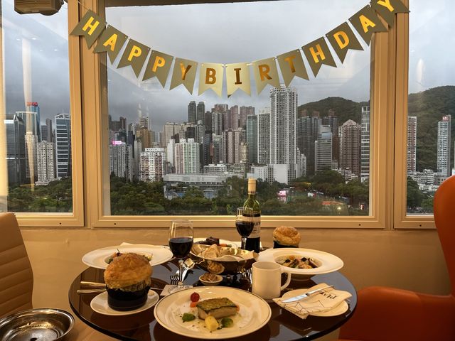 豐富房間晚餐in-room dining💕