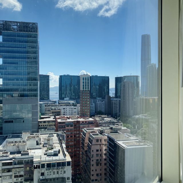 【香港Staycation】尖沙咀Hyatt Regency凱悅酒店住宿體驗分享｜飽覽維港日夜景