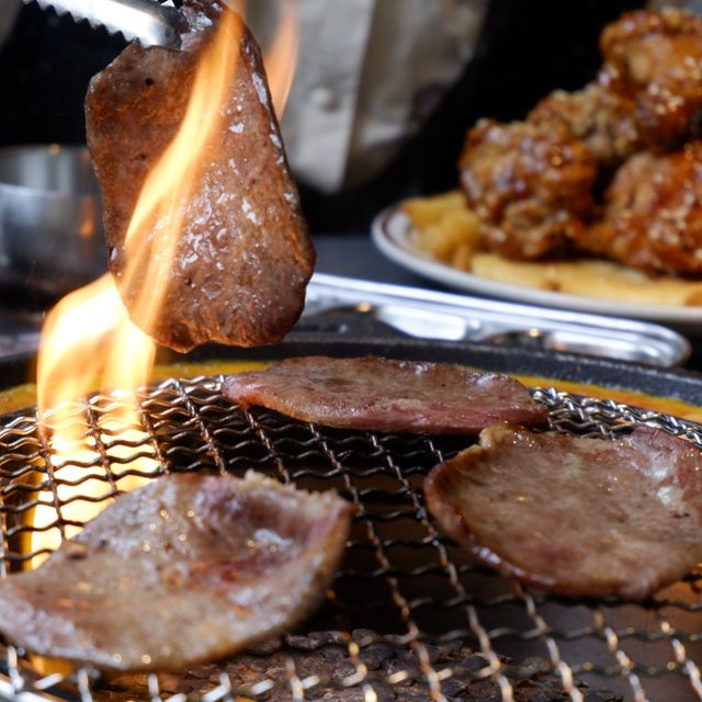 食肉獸的大餐