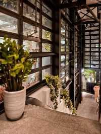 𓆰 A delicious veg-out at classy VEDA