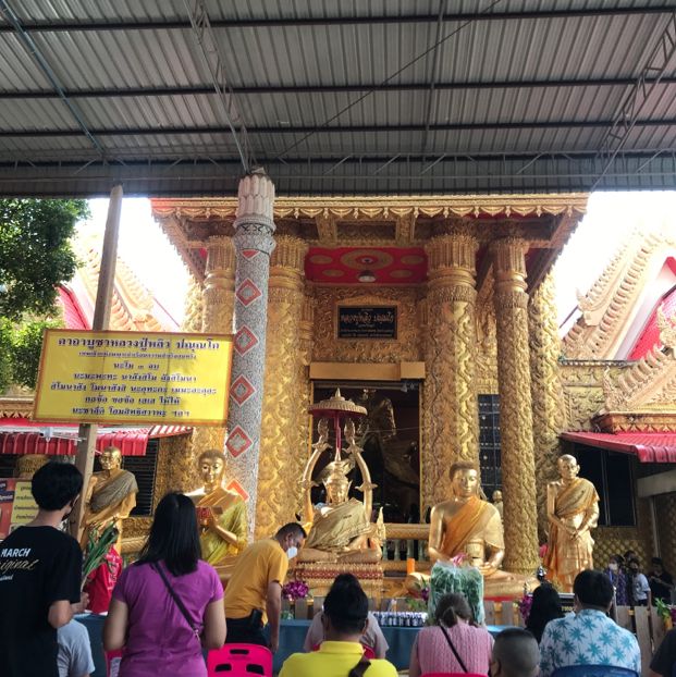 หลวงปู่หลิวขี่เต่า วัดไร่แตงทอง