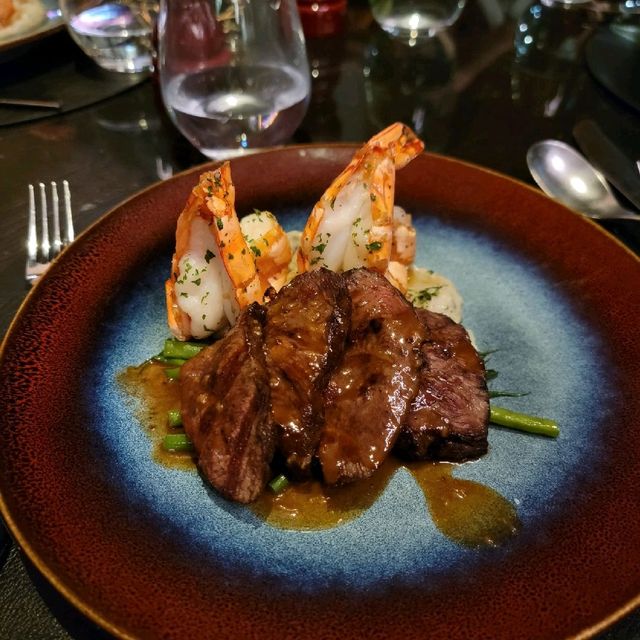充滿驚喜😍的三道菜🥗🥩🧁晚餐🍽
