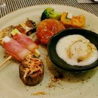 The Mira Hong Kong - Yamm lunch buffet 